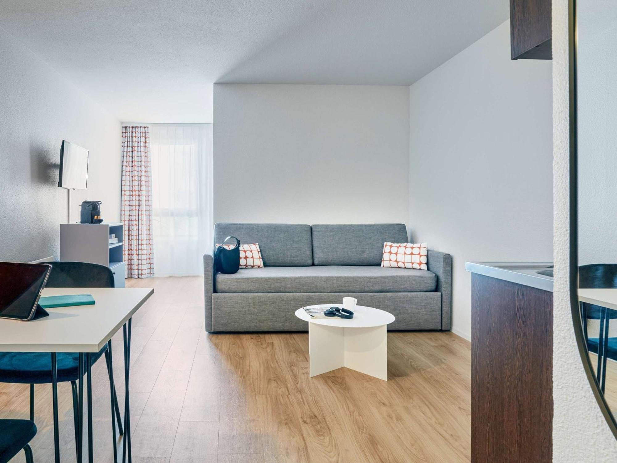 Aparthotel Adagio Access Paris Vanves - Porte De Versailles Екстериор снимка
